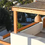 The Kalymnos Cliff Apartment Myrties