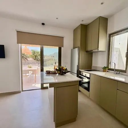 The Kalymnos Cliff Apartment Myrties