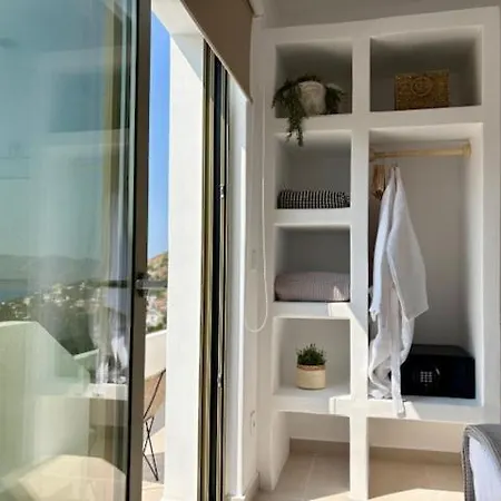 The Kalymnos Cliff Apartment