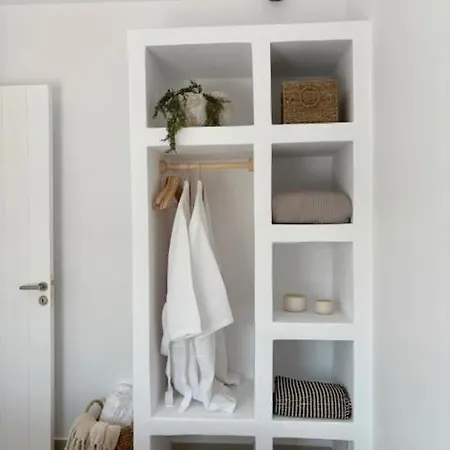 Apartment The Kalymnos Cliff Myrties