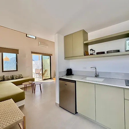 The Kalymnos Cliff Apartment