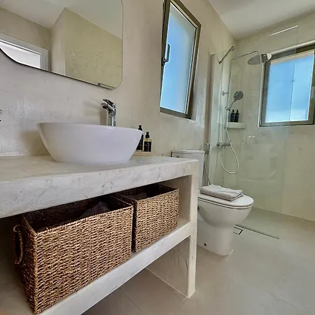 Apartment The Kalymnos Cliff Myrties