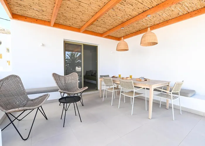 The Kalymnos Cliff شقة Myrties