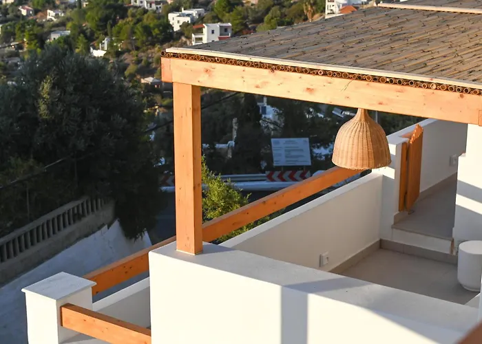 The Kalymnos Cliff شقة Myrties