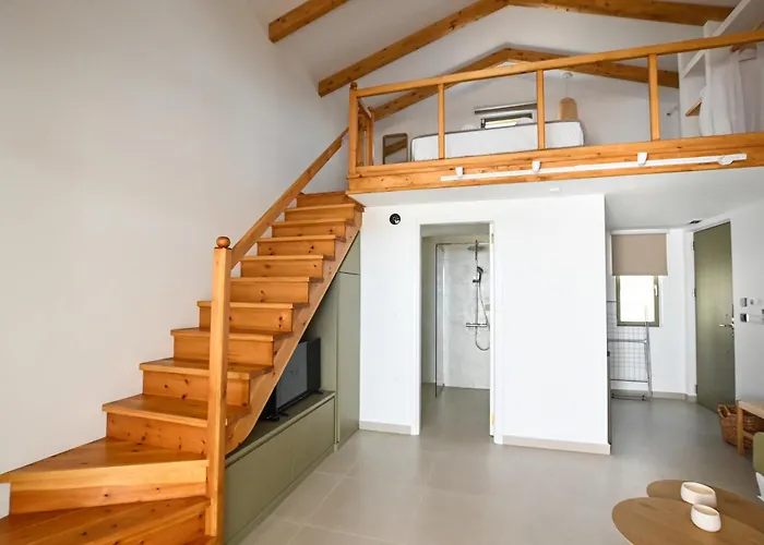 The Kalymnos Cliff Myrties